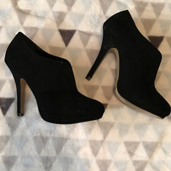 Apt. 9 Shoes - Heels booties APT 9